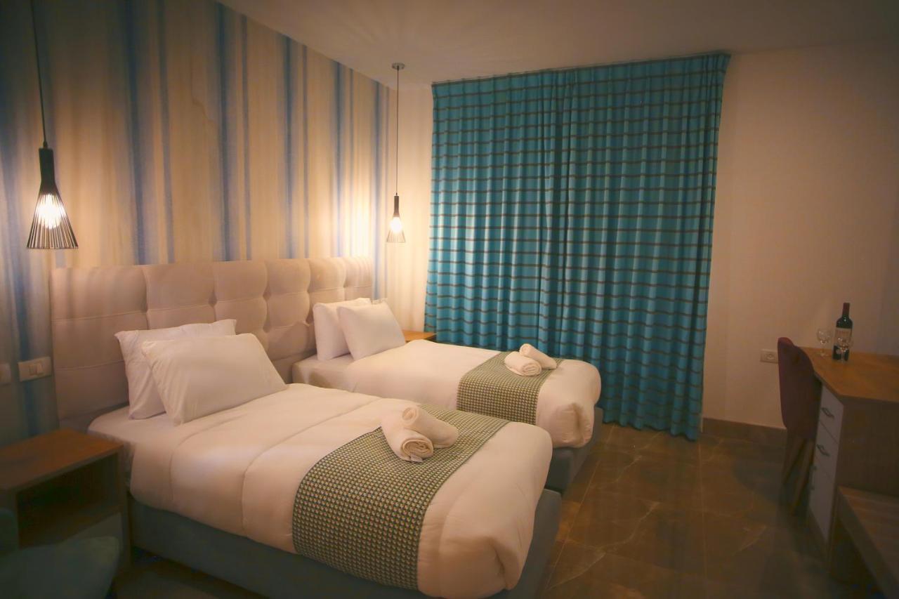 Lotus Boutique Hotel ベツレヘム エクステリア 写真